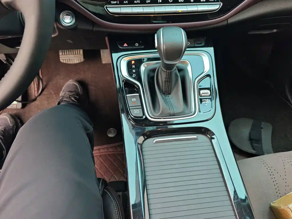 GAC Motor Trumpchi M6 2025 — фото 14