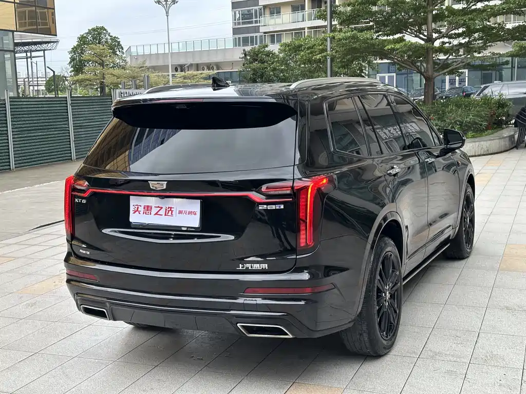 Cadillac XT6 2022 — фото 22