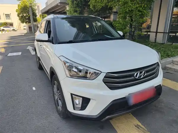 Hyundai ix25 2015