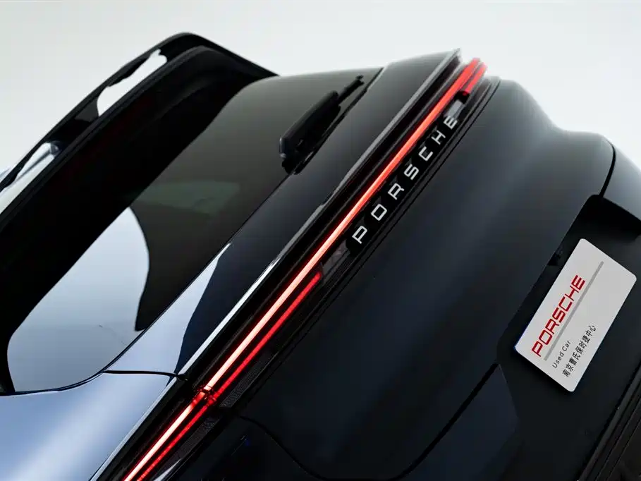 Porsche Cayenne 2023 — фото 7