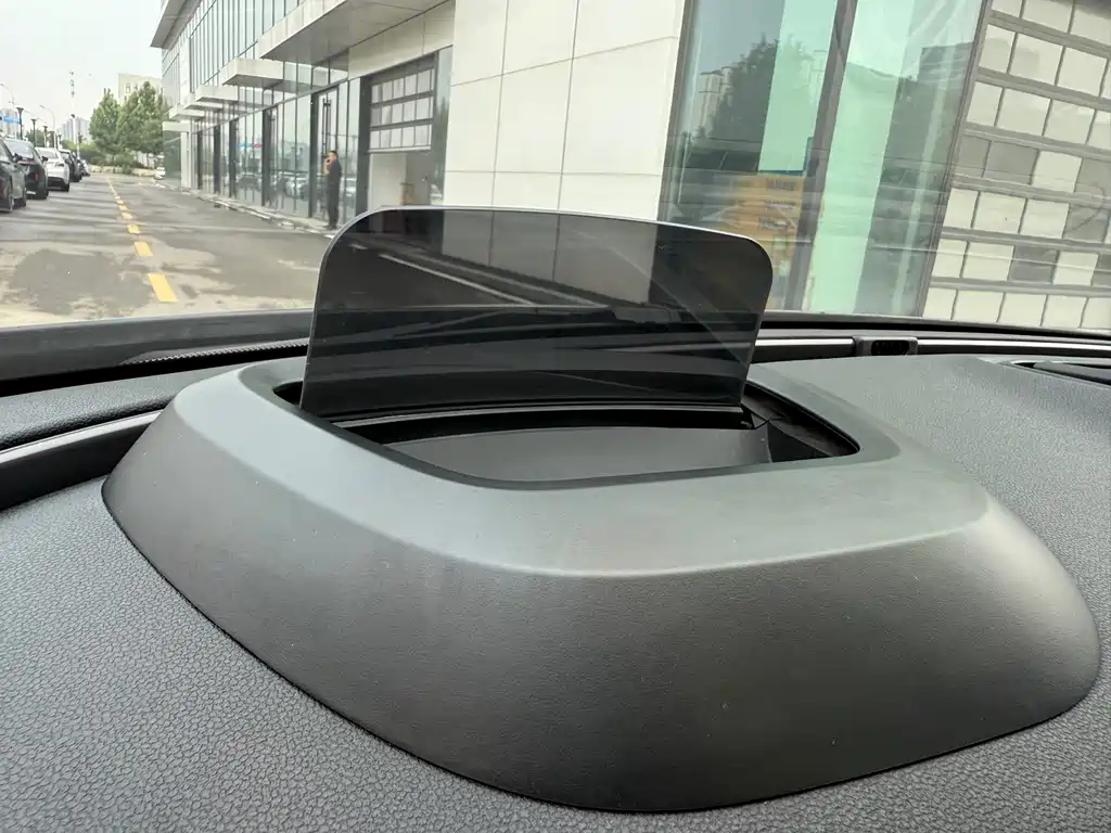 MINI Clubman 2018 — фото 10