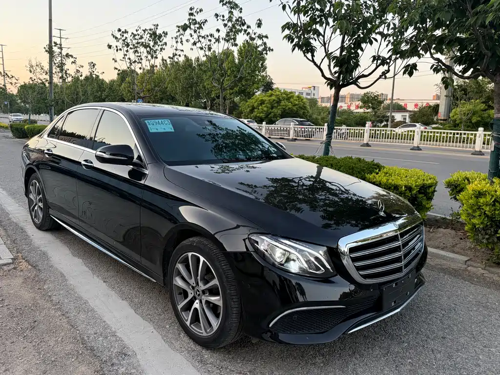 Mercedes-Benz E-Class 2016 — фото 3