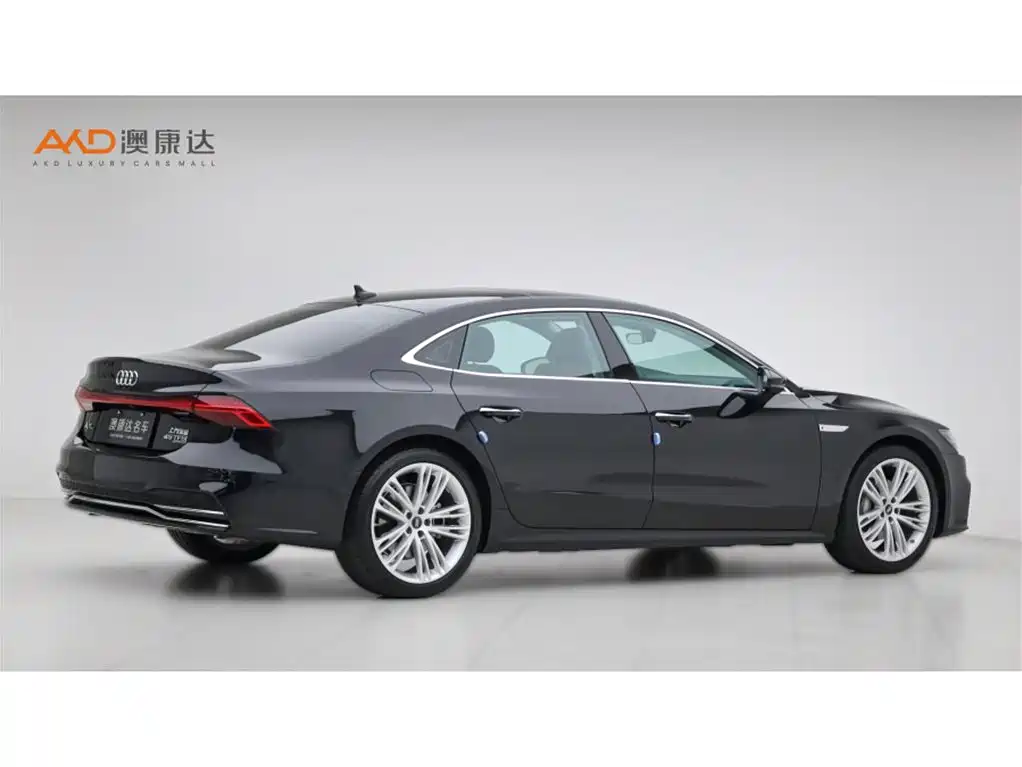Audi A7L 2025 — фото 3