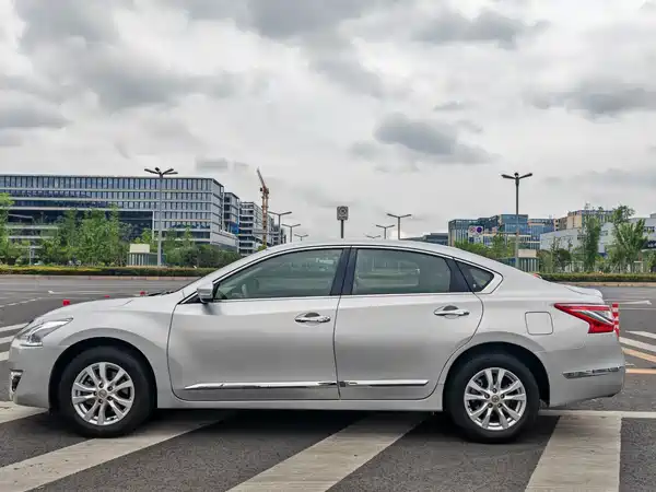 Nissan Teana 2013
