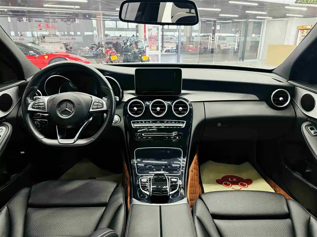 Mercedes-Benz C-Class 2016 — фото 20
