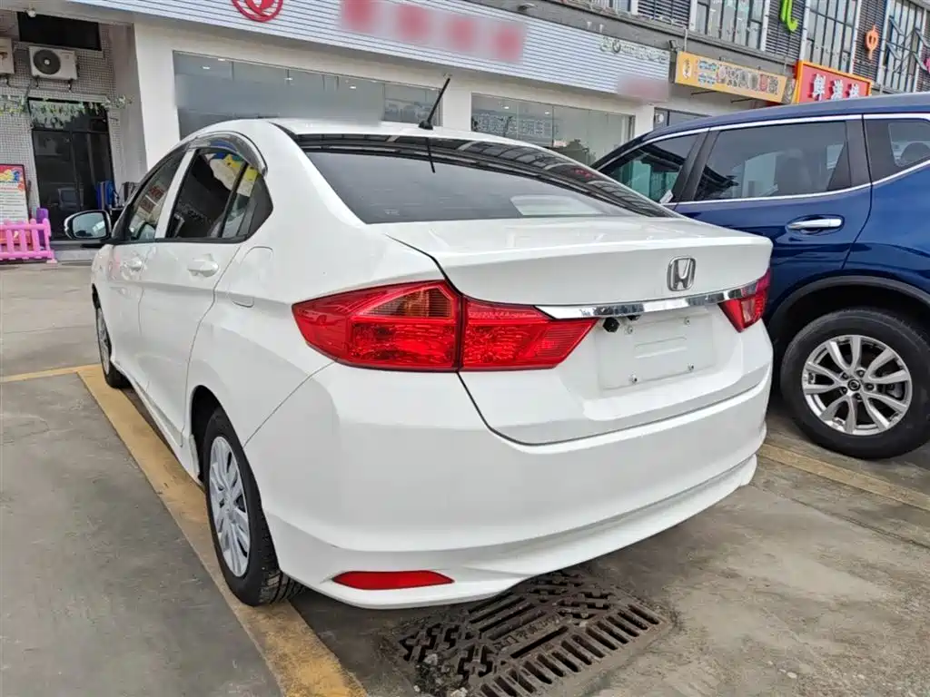 Honda City 2017 — фото 5