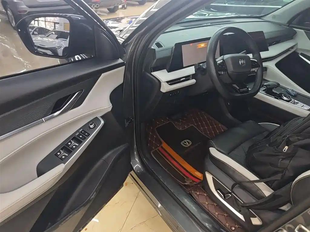 Changan CS75 PLUS iDD 2023 — фото 16