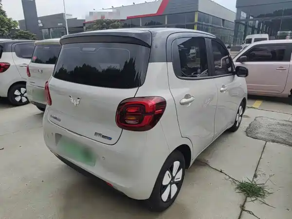 Wuling Hongguang MINIEV 2025