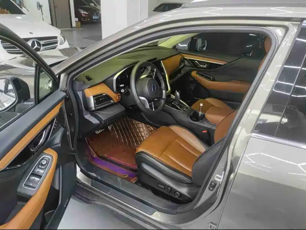 Subaru Outback 2021 — фото 10