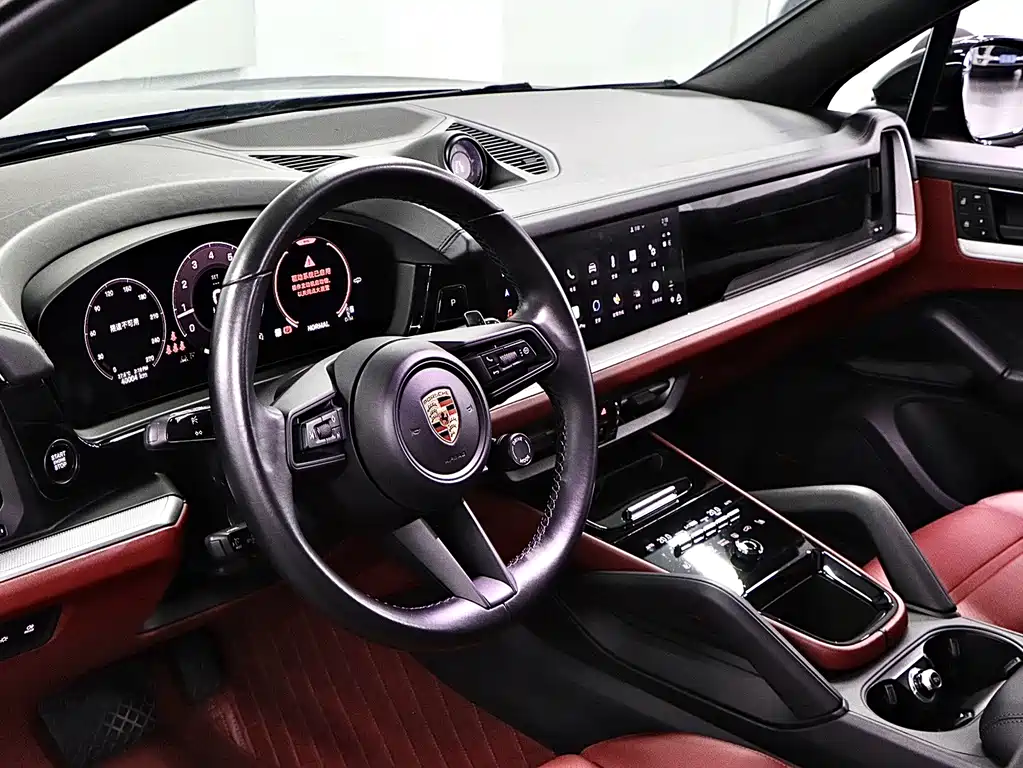 Porsche Cayenne 2024 — фото 11