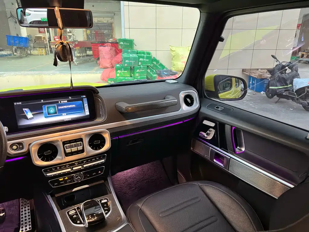 Mercedes-Benz G-Class 2020 — фото 21