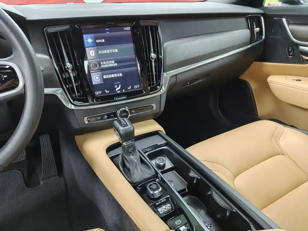 Volvo V90 2019 — фото 14