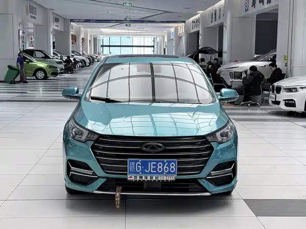 Chery Arrizo 5 PLUS 2021