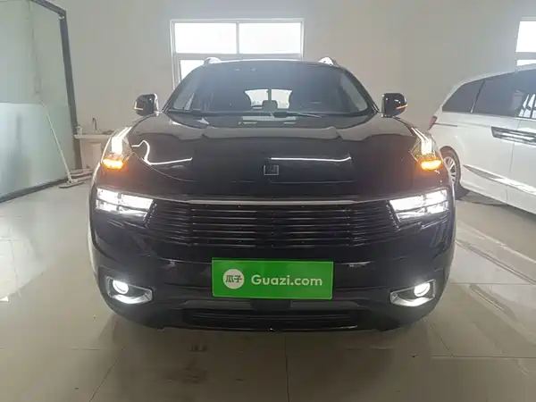 Lynk & Co 01 2019