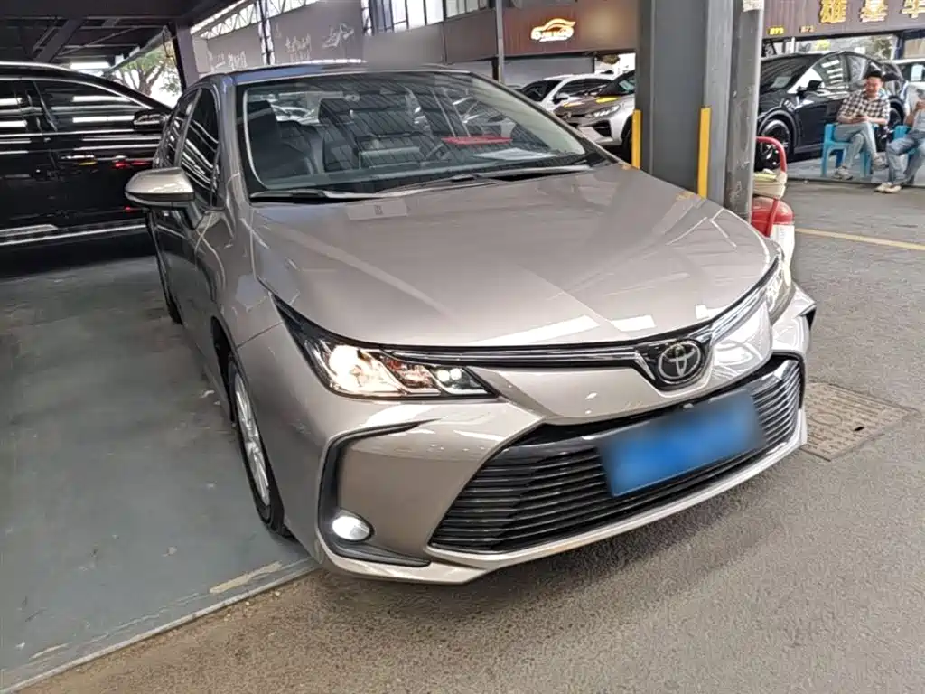 Toyota Corolla 2020 — фото 4