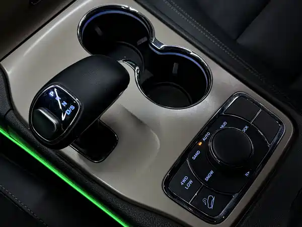 Jeep Grand Cherokee 2015