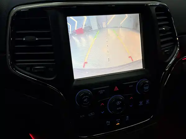 Jeep Grand Cherokee 2015