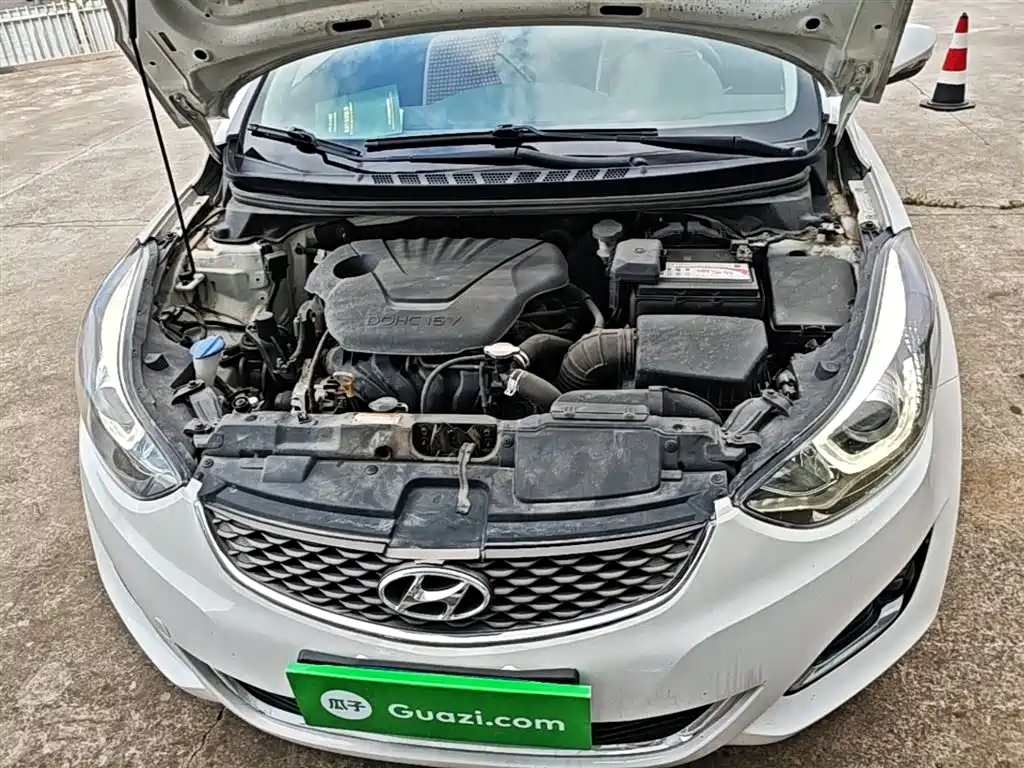 Hyundai Elantra Langdong 2016 — фото 20