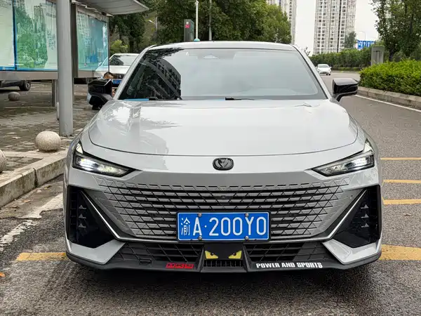 Changan UNI-V 2022