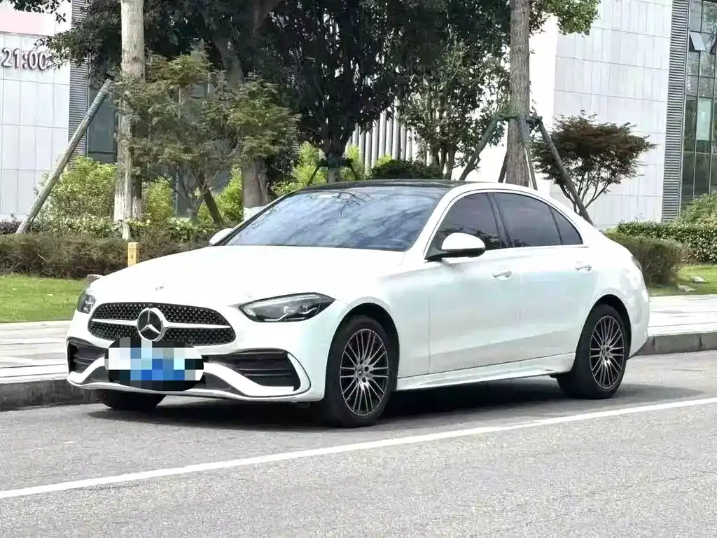 Mercedes-Benz C-Class 2023 — фото 1