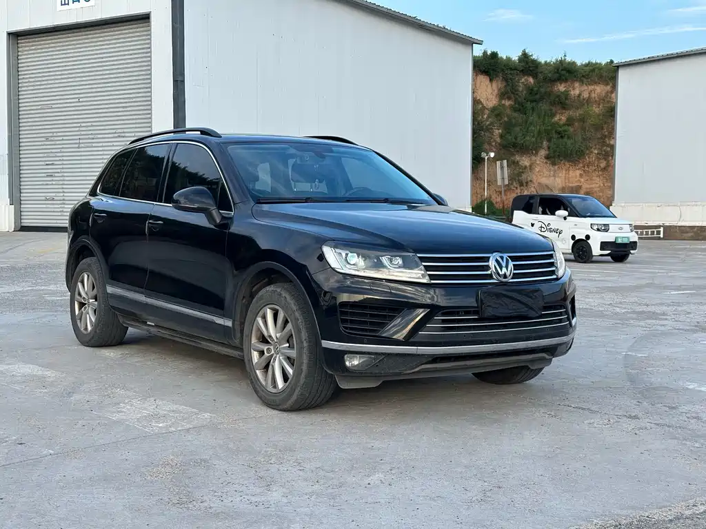Volkswagen Touareg 2016 — фото 3