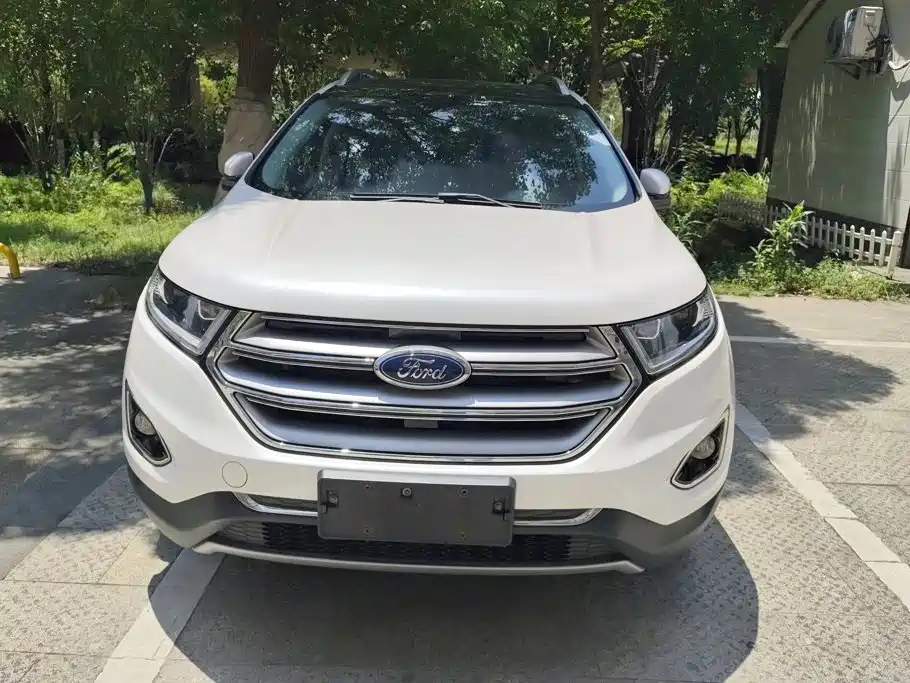 Ford Edge 2017 — фото 2
