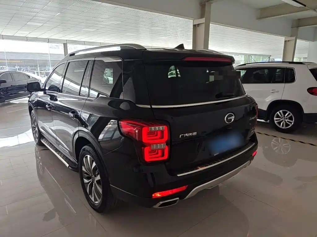 GAC Motor Trumpchi GS8 2017 — фото 5