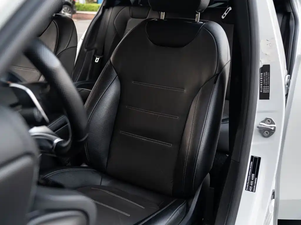 Mercedes-Benz A-Class AMG 2021 — фото 13