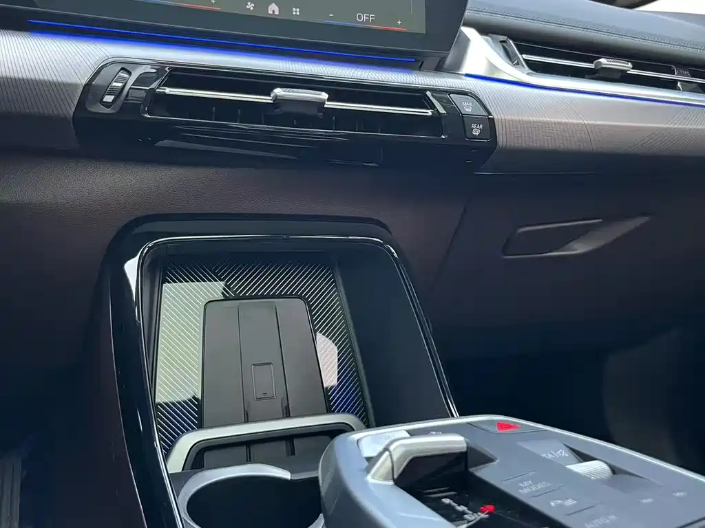 BMW X1 2025 — фото 11