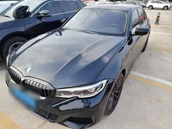 BMW 3 Series 2022