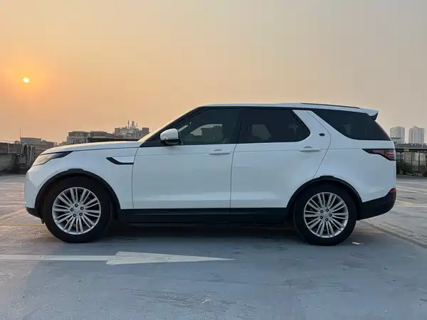 Land Rover Discovery 2017