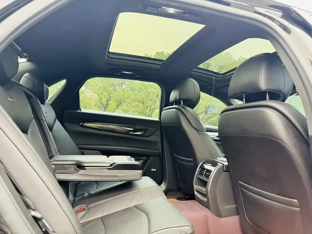 Cadillac CT6 2018 — фото 13