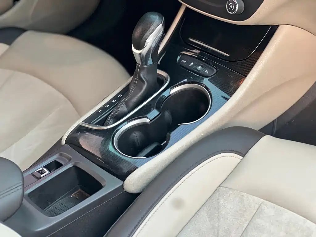 Buick Verano 2017 — фото 9