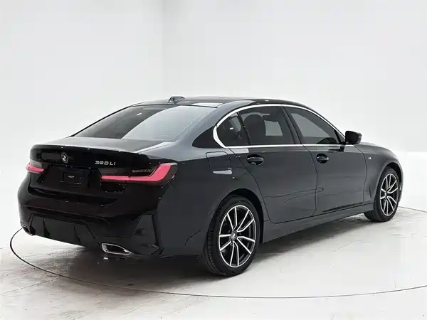 BMW 3 Series 2023