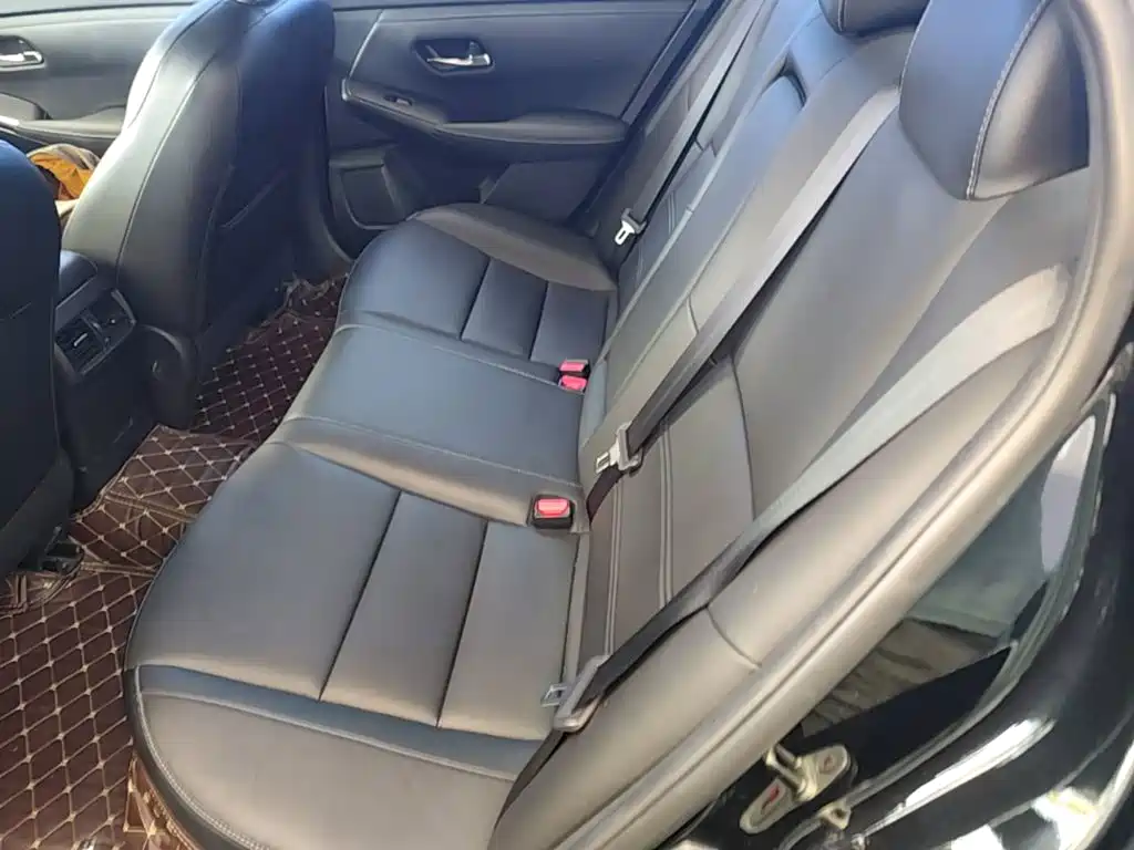 Nissan Sylphy 2020 — фото 17