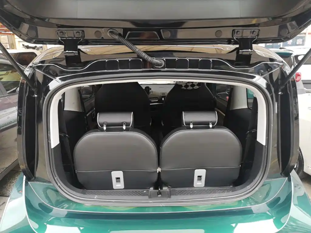 Baojun KiWi EV 2022 — фото 19