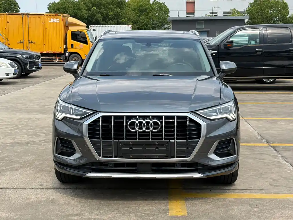 Audi Q3 2021