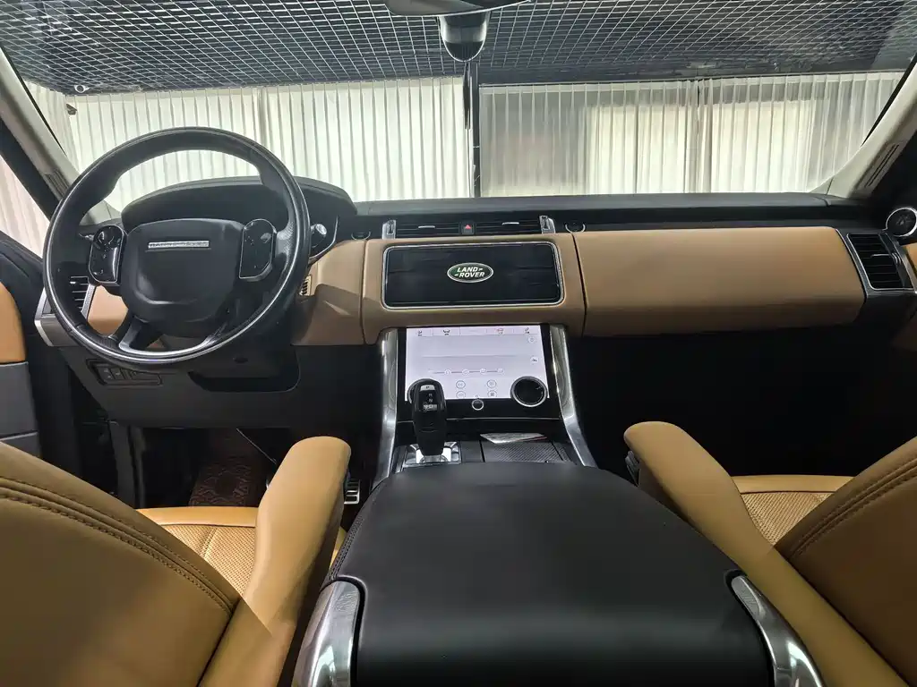 Land Rover Sport 2020 — фото 4