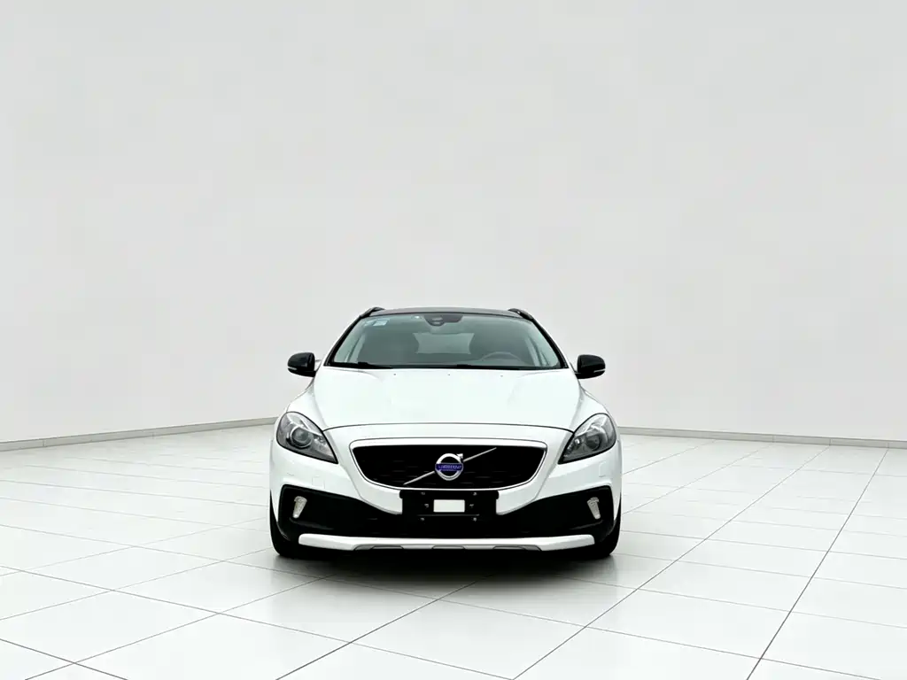 Volvo V40 2016 — фото 2