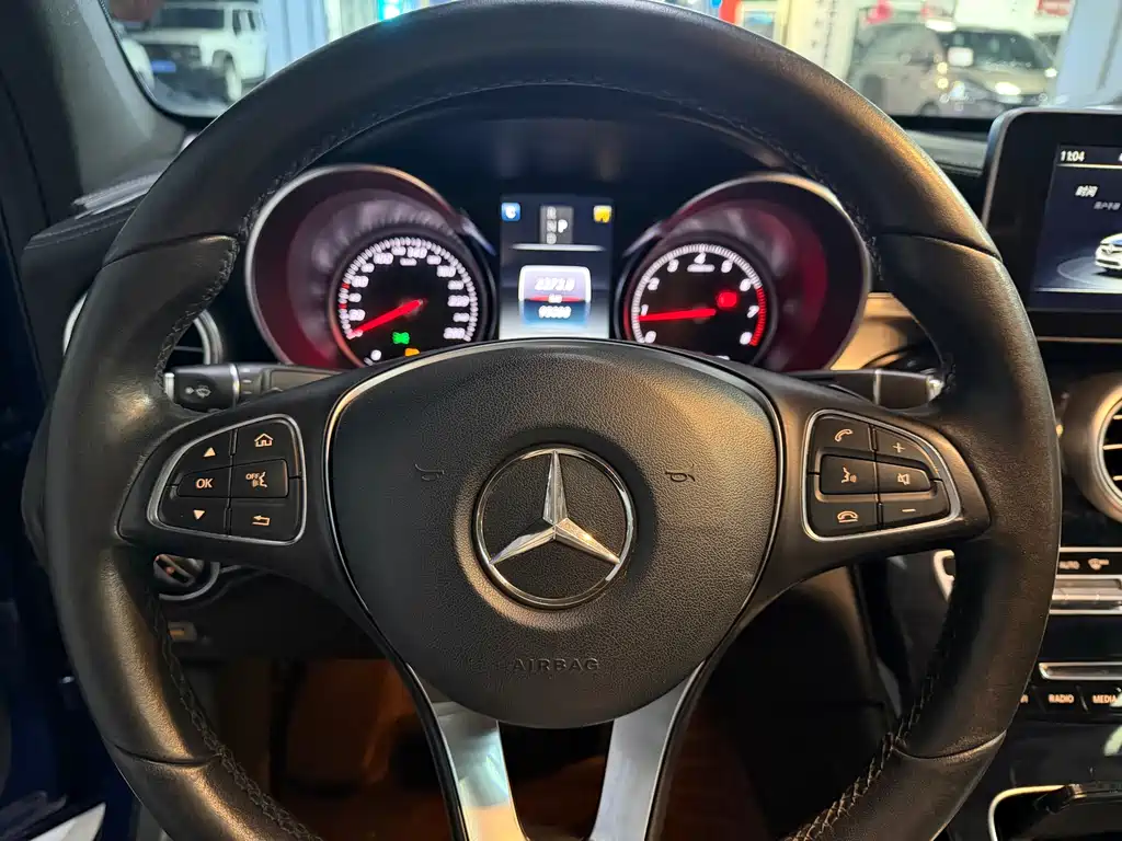 Mercedes-Benz GLC Coupe 2017 — фото 22