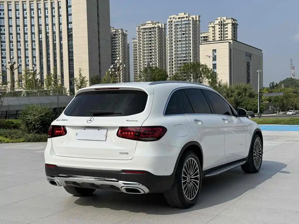 Mercedes-Benz GLC 2022 — фото 20