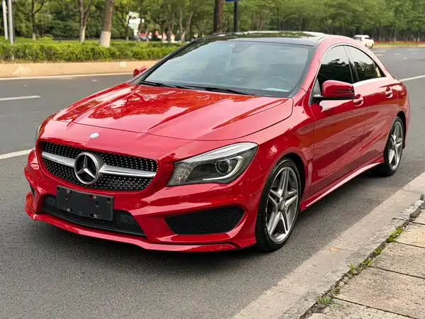 Mercedes-Benz CLA 2015