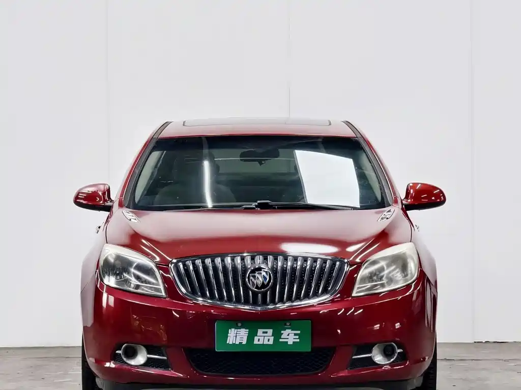 Buick Excelle 2013 — фото 2