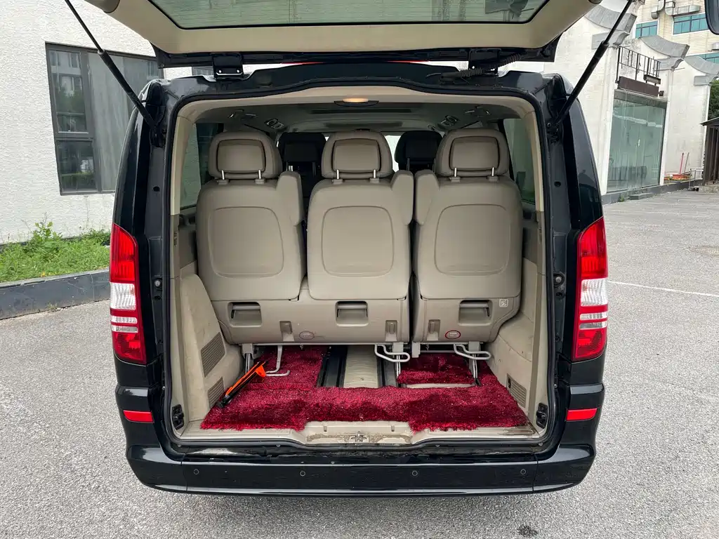 Mercedes-Benz Viano 2015 — фото 16