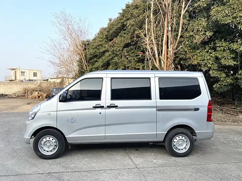 Wuling Rongguang S 2021