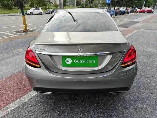 Mercedes-Benz C-Class 2019