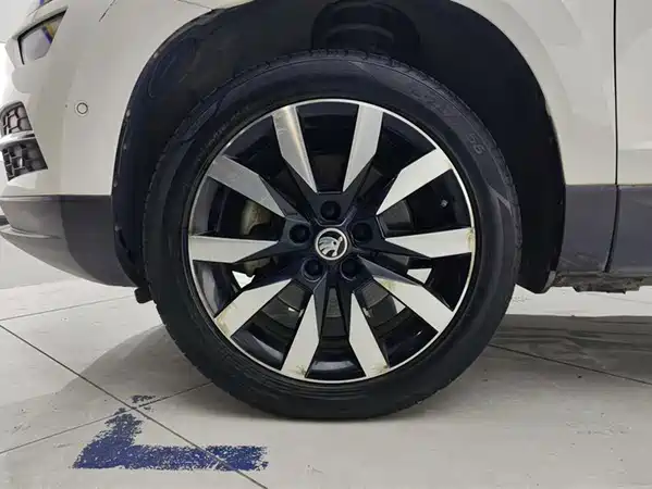 Skoda Karoq 2021