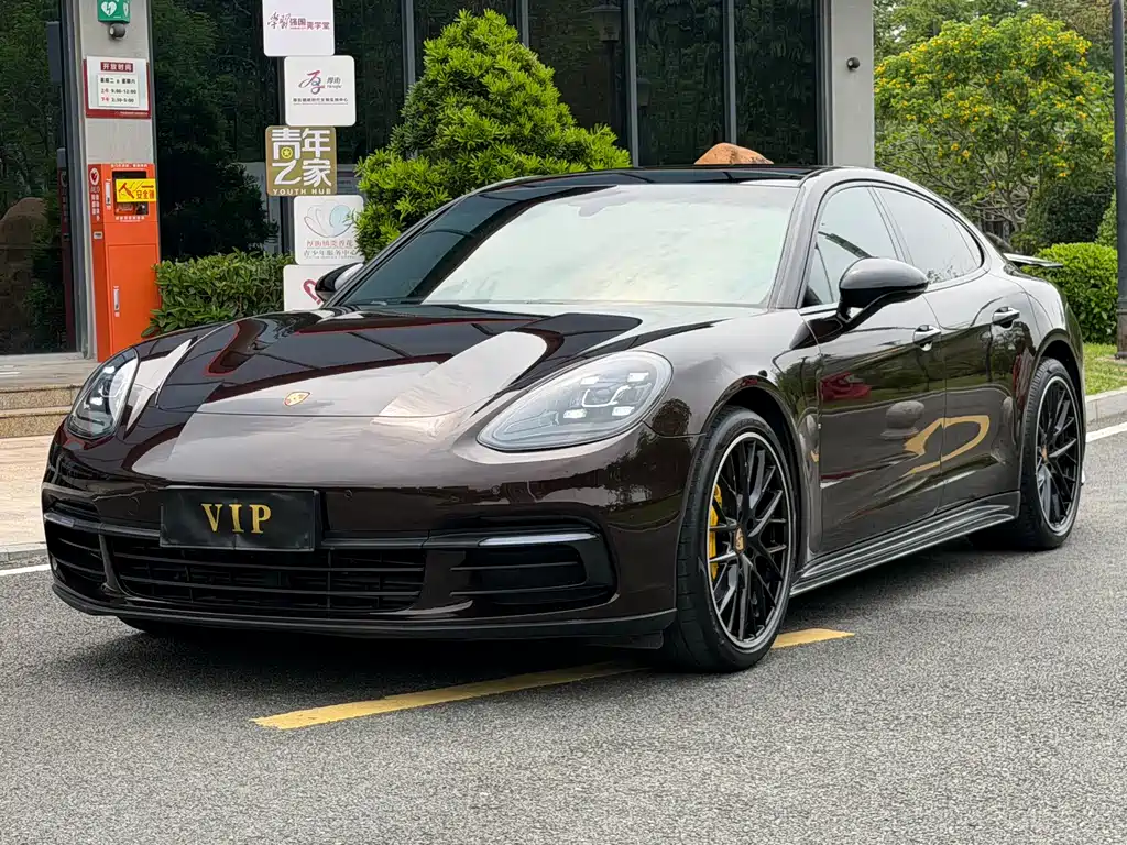 Porsche Panamera 2018 — фото 2