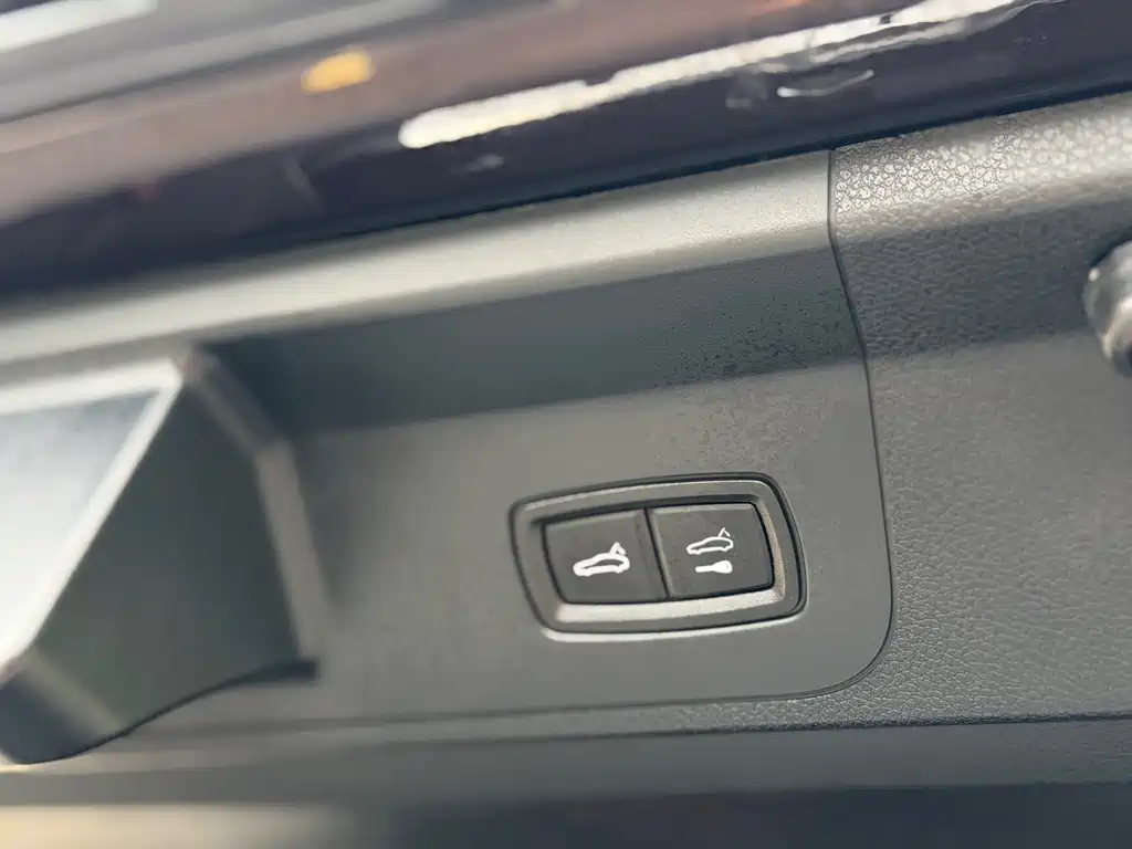 Porsche Panamera 2018 — фото 23