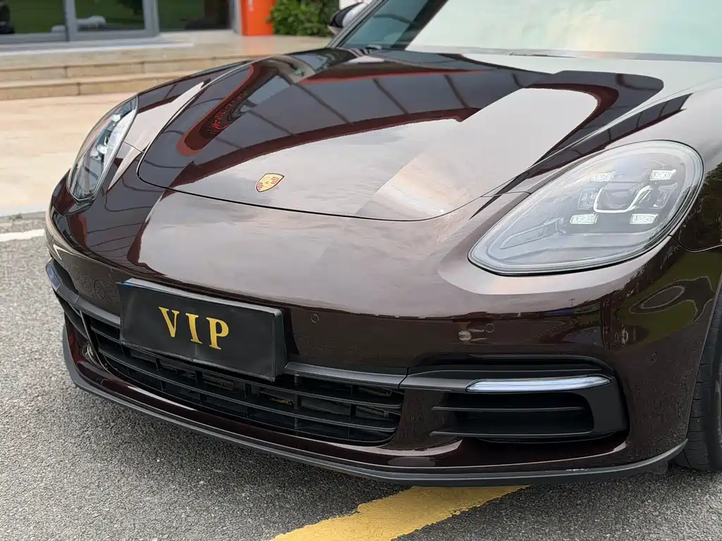Porsche Panamera 2018 — фото 9
